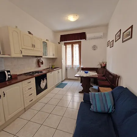Love&laughter Apartment Porto SantʼElpidio